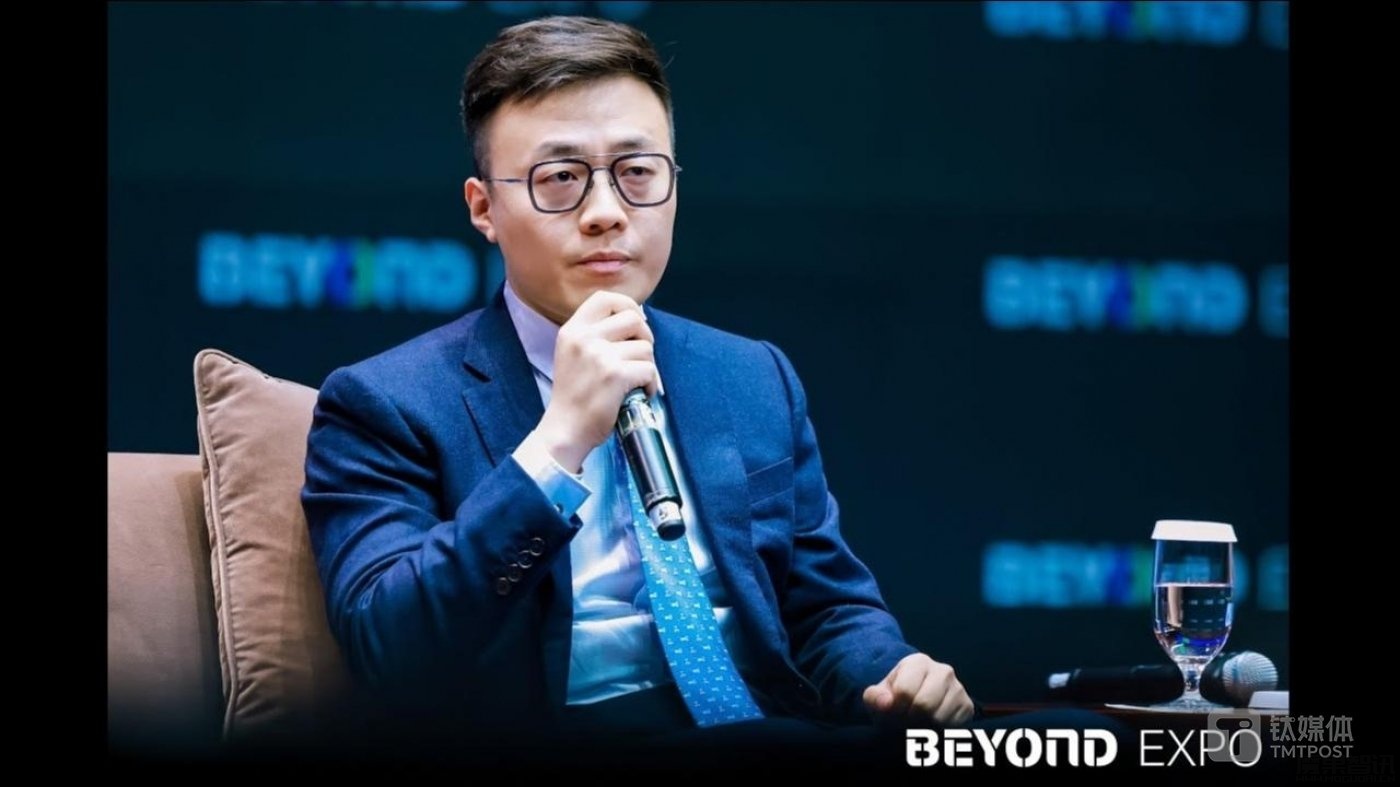 三位中国AI创业者对话:我下一次创业不想做AI了,会选择不被美国制裁的餐饮业插图 三位中国AI创业者对话:我下一次创业不想做AI了,会选择不被美国制裁的餐饮业