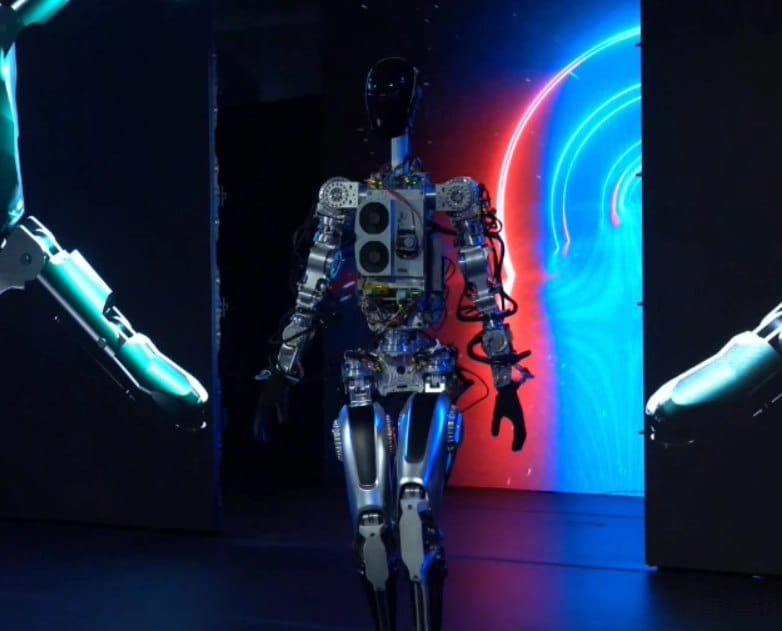 特斯拉将参加 2024 世界人工智能大会:展出 Cybertruck、FSD 自动驾驶最新成果等插图 特斯拉将参加 2024 世界人工智能大会:展出 Cybertruck、FSD 自动驾驶最新成果等