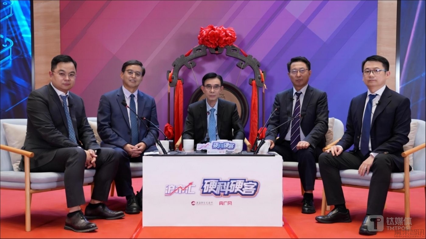 中微公司董事长尹志尧:国产芯片设备5-10年后将达到国际先进技术水平插图 中微公司董事长尹志尧:国产芯片设备5-10年后将达到国际先进技术水平
