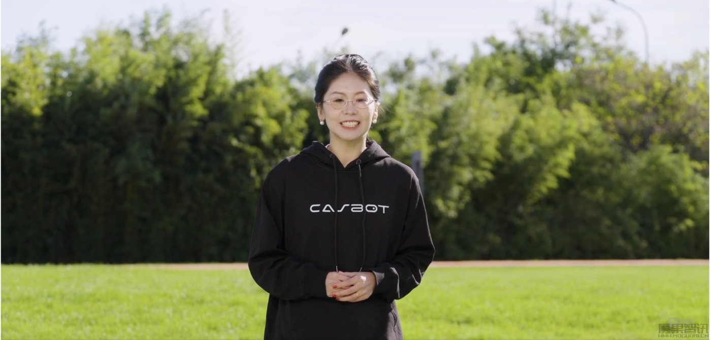 国产双足人形机器人灵宝CASBOT 01发布,计划明年迭代1-2轮后小规模量产插图 国产双足人形机器人灵宝CASBOT 01发布,计划明年迭代1-2轮后小规模量产