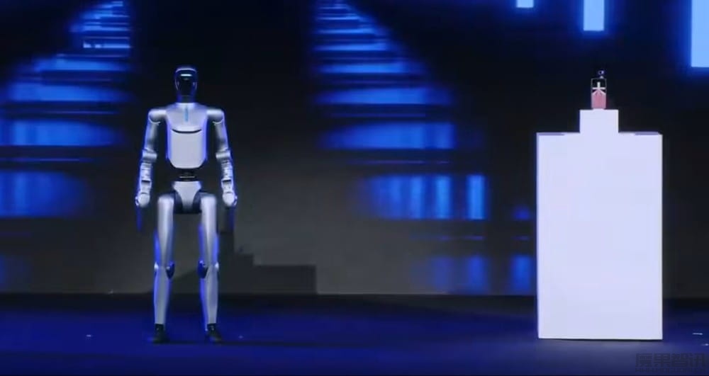 荣耀首款人形机器人荣耀 ROBOT 热舞视频发布，在 MWC 2026 上演太空步