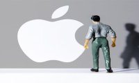 缺席大模型,苹果到底在等什么?