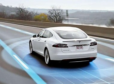 马斯克“闪现”中国,170万车主的FSD“即将推出”?