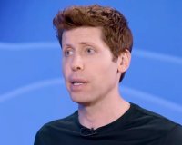 OpenAI CEO 奥尔特曼：担心人工智能会被少数强势主体掌控