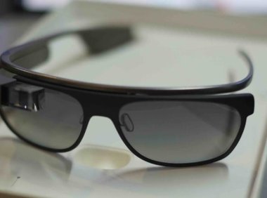 谷歌联合创始人谢尔盖・布林称谷歌眼镜问世“过早”,在 AI 时代将是完美选择