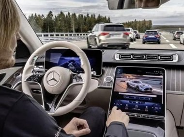 首批L3车企公布，新能源下半场纷争加剧