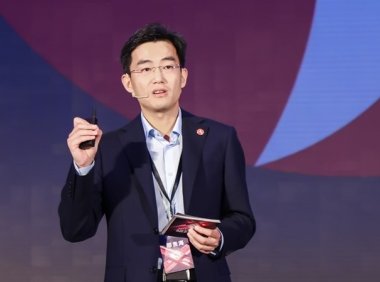 对话中科驭数CEO鄢贵海:AI算力热潮下,对标英伟达的国产芯片如何发挥更大价值?