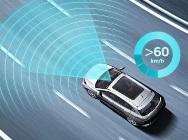 何小鹏:结合端到端技术和大模型最终将实现L4级别自动驾驶