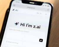 消息称智谱建成大型 AI 数据中心：全部采用国产芯片