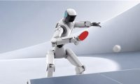 极佳视界通用双足人形机器人 Maker L01 发布,曾获华为哈勃投资